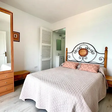 With A Spectacular View Of The Sea Apartment *